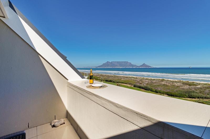 To Let 1 Bedroom Property for Rent in Dolphin Beach Western Cape